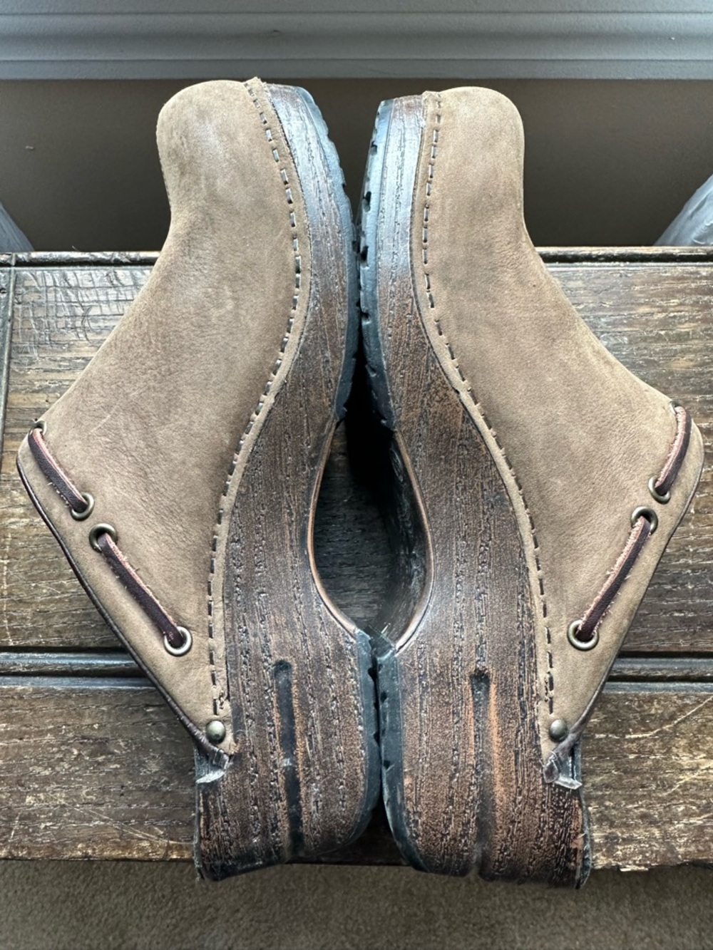 Dansko • Shannon Tassell Brown Leather‎ Mule Clogs - Picture 5 of 8